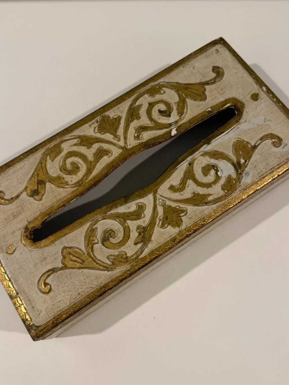 N/A vintage florentine